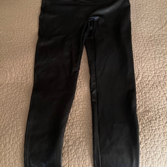 Spanx faux leather leggings size XL - Picture 2 of 3